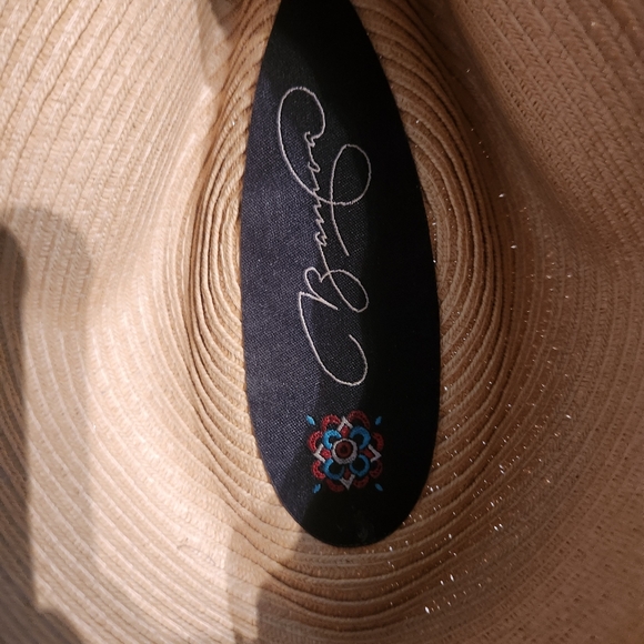 Stylish Beige Wide Brim Hat with Black Band - Picture 9 of 12